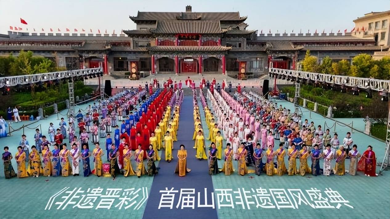 世界七大锻锤雕塑之一落户北京科技大学